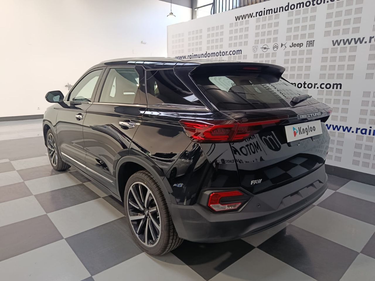 Bestune T77 1.5 165 cv - Foto 2