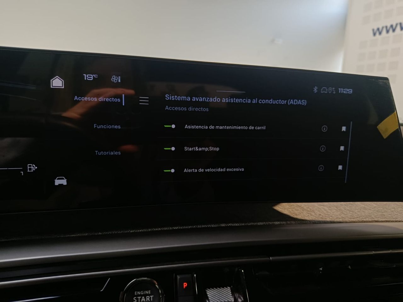 Peugeot 3008 Hybrid 3008 Allure Pack Hybrid 136 e-DCS6 - Foto 2