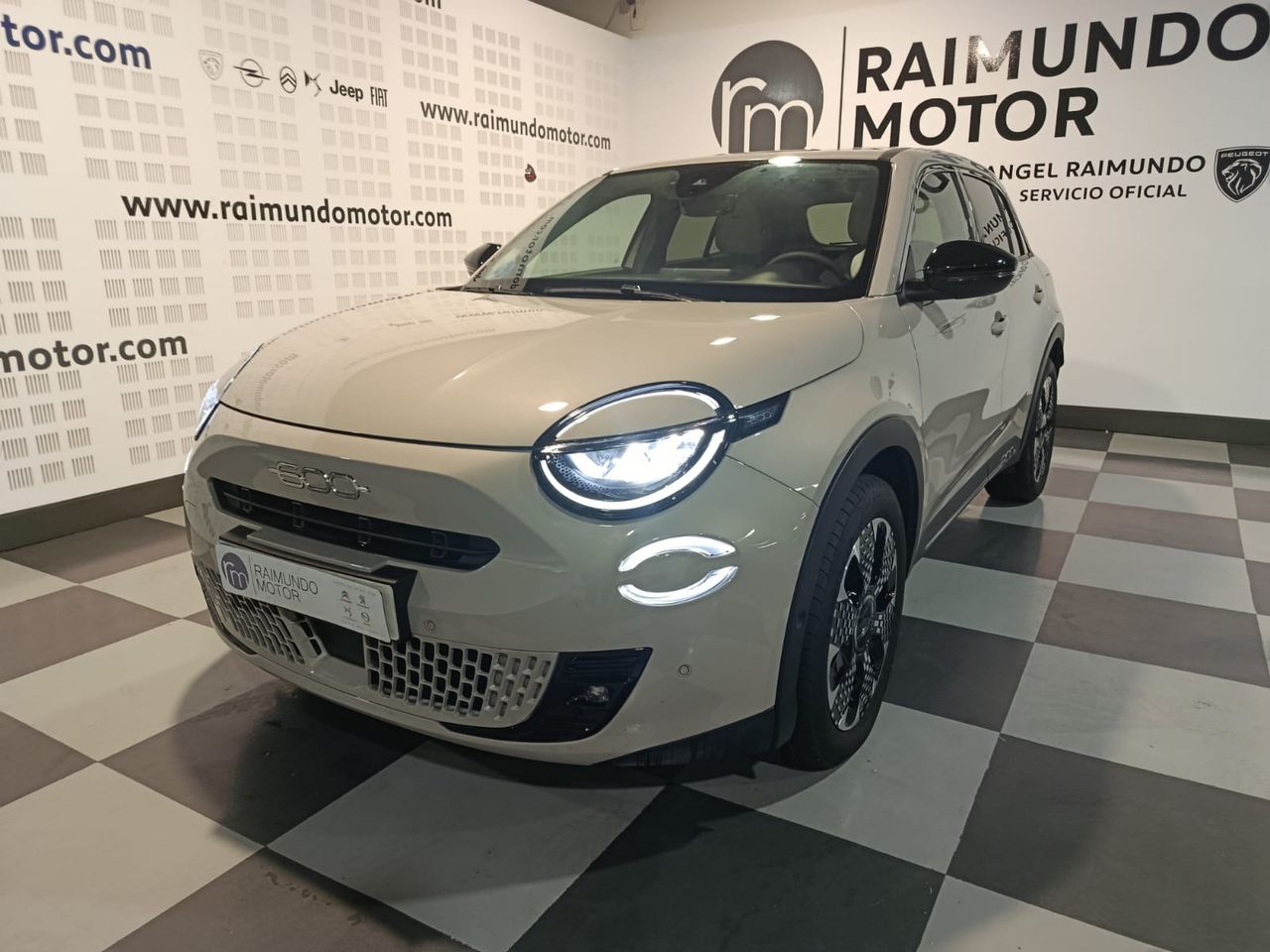 Fiat 600 MHEV LA PRIMA 1.2 100CV DDCT - Foto 2