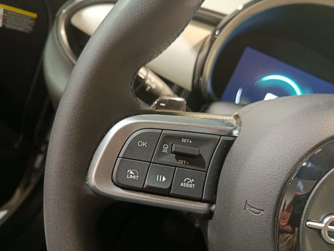 Fiat 600 MHEV LA PRIMA 1.2 100CV DDCT - Foto 2