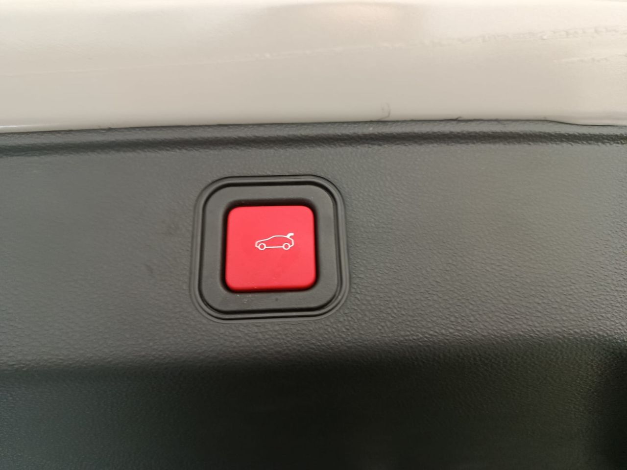 Fiat 600 MHEV LA PRIMA 1.2 100CV DDCT - Foto 2