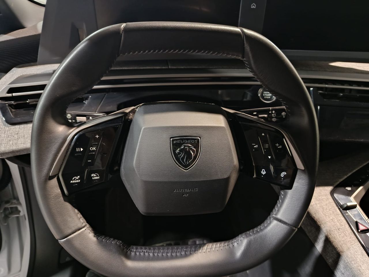 Peugeot 5008 Hybrid 145 e-DCS6 Allure - Foto 2