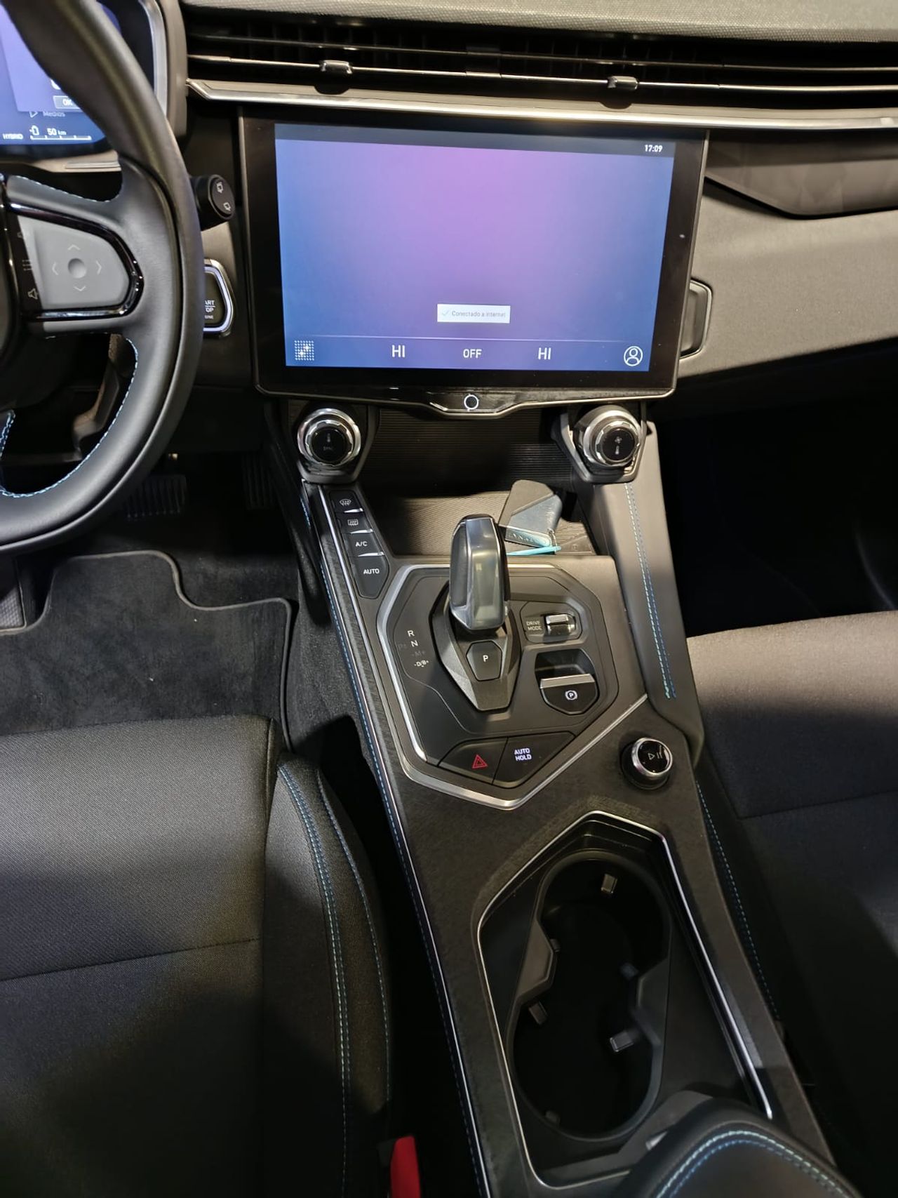 Lynk & Co 01 1.5 261cv - Foto 2