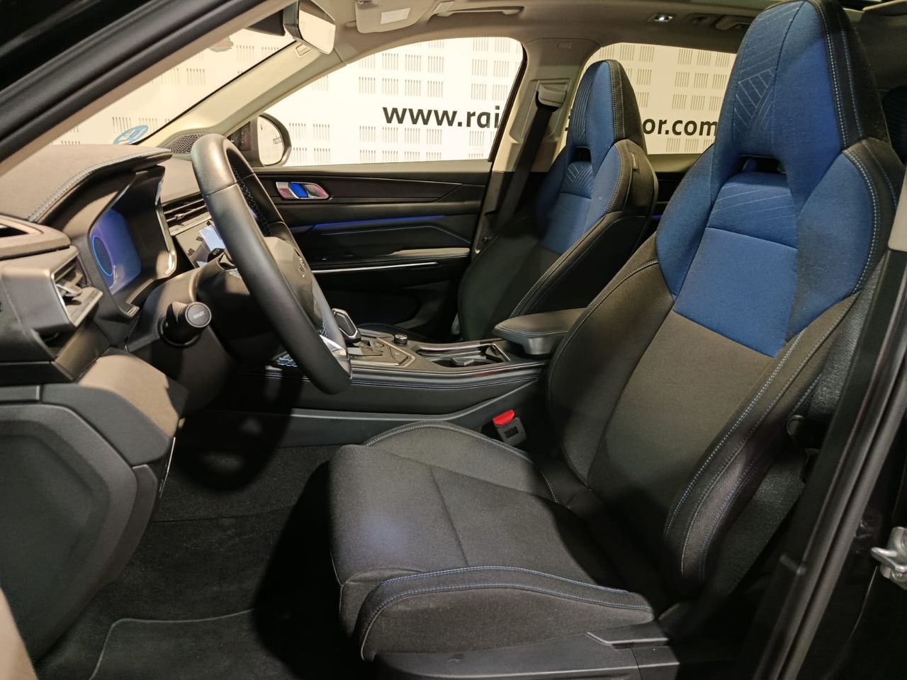 Lynk & Co 01 1.5 261cv - Foto 2