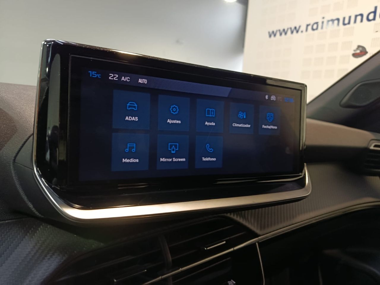 Peugeot 2008 Allure Hybrid 136 e-DCS6 - Foto 2