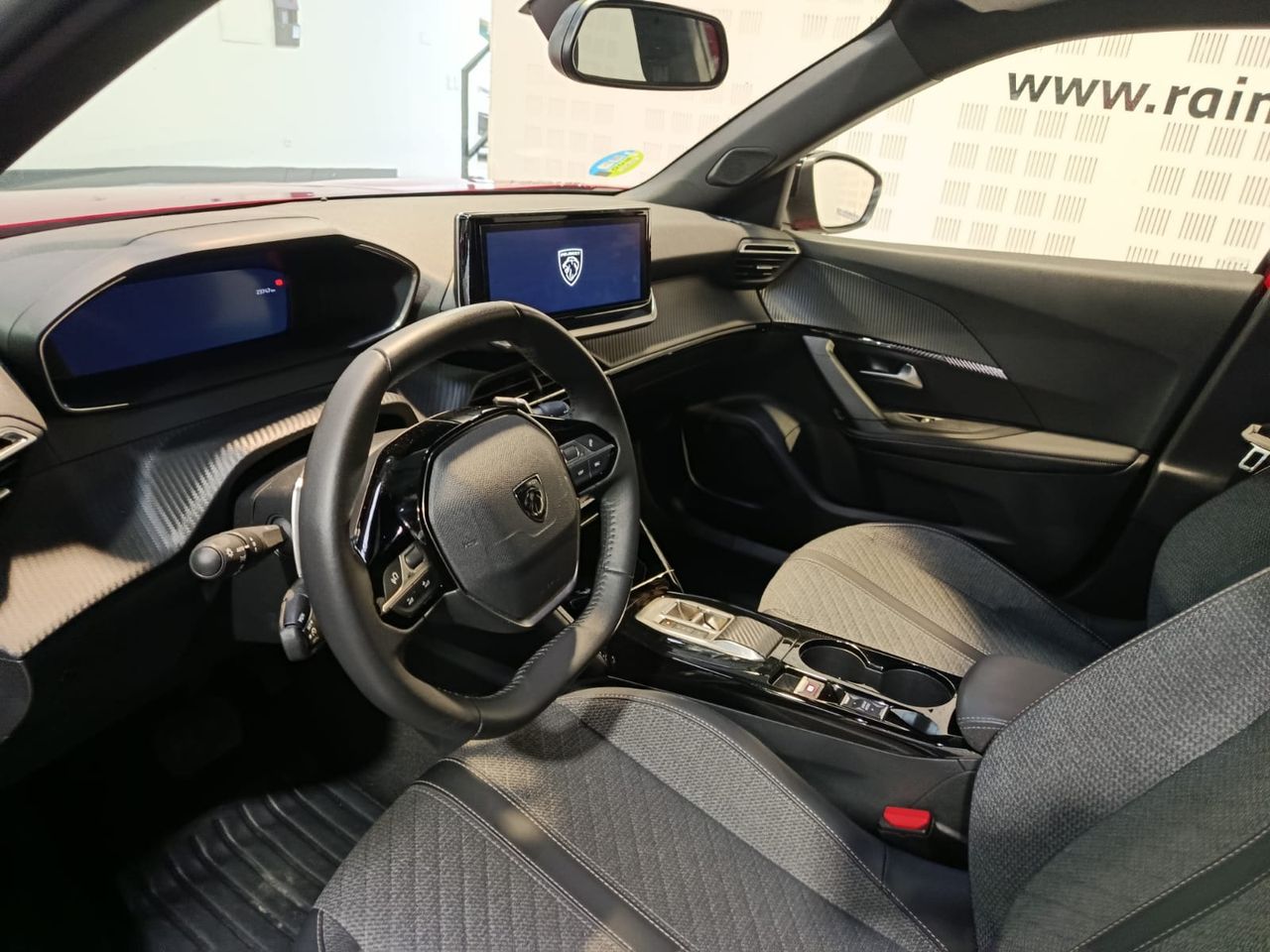 Peugeot 2008 Allure Hybrid 136 e-DCS6 - Foto 2