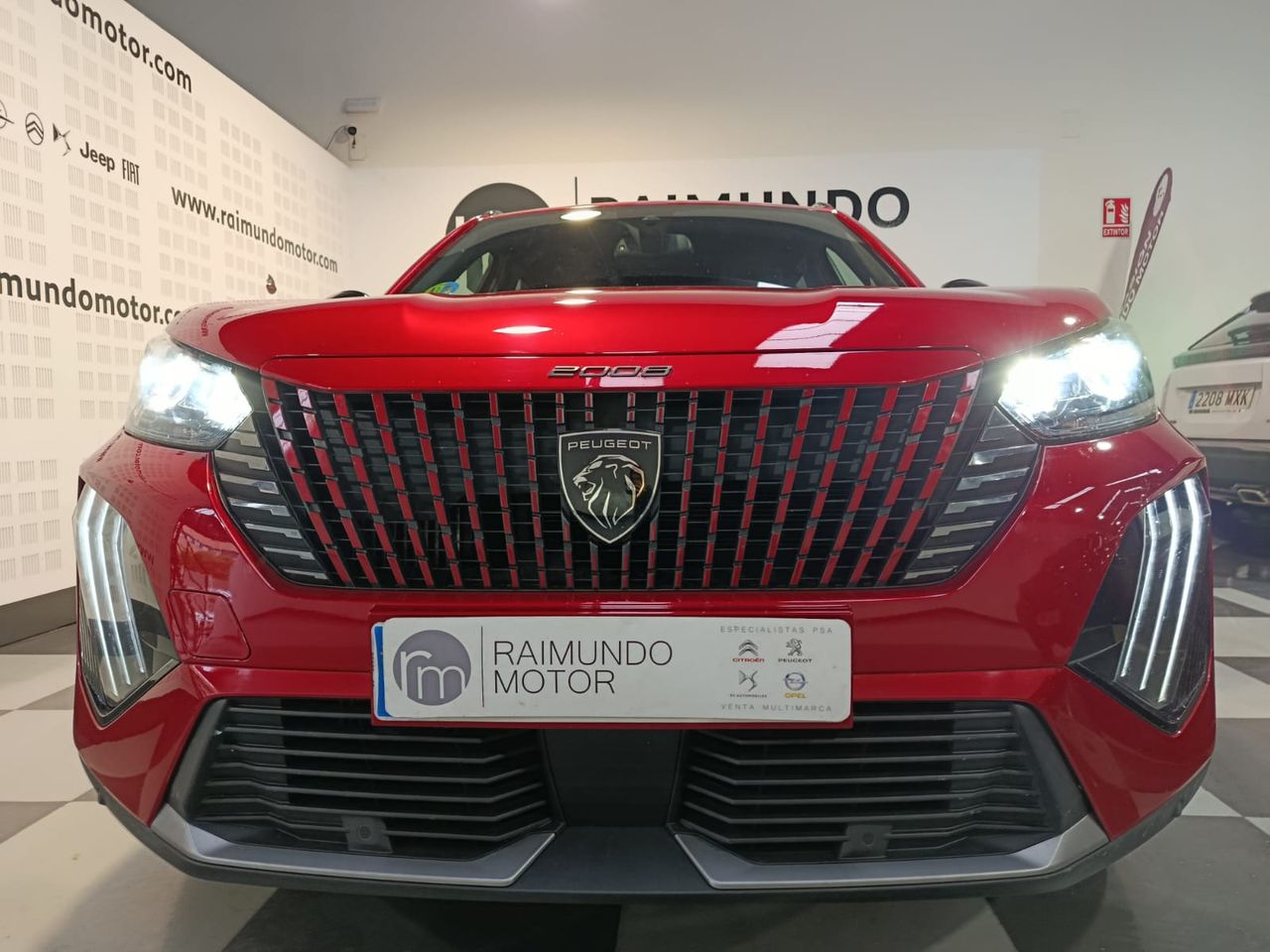 Peugeot 2008 Allure Hybrid 136 e-DCS6 - Foto 2