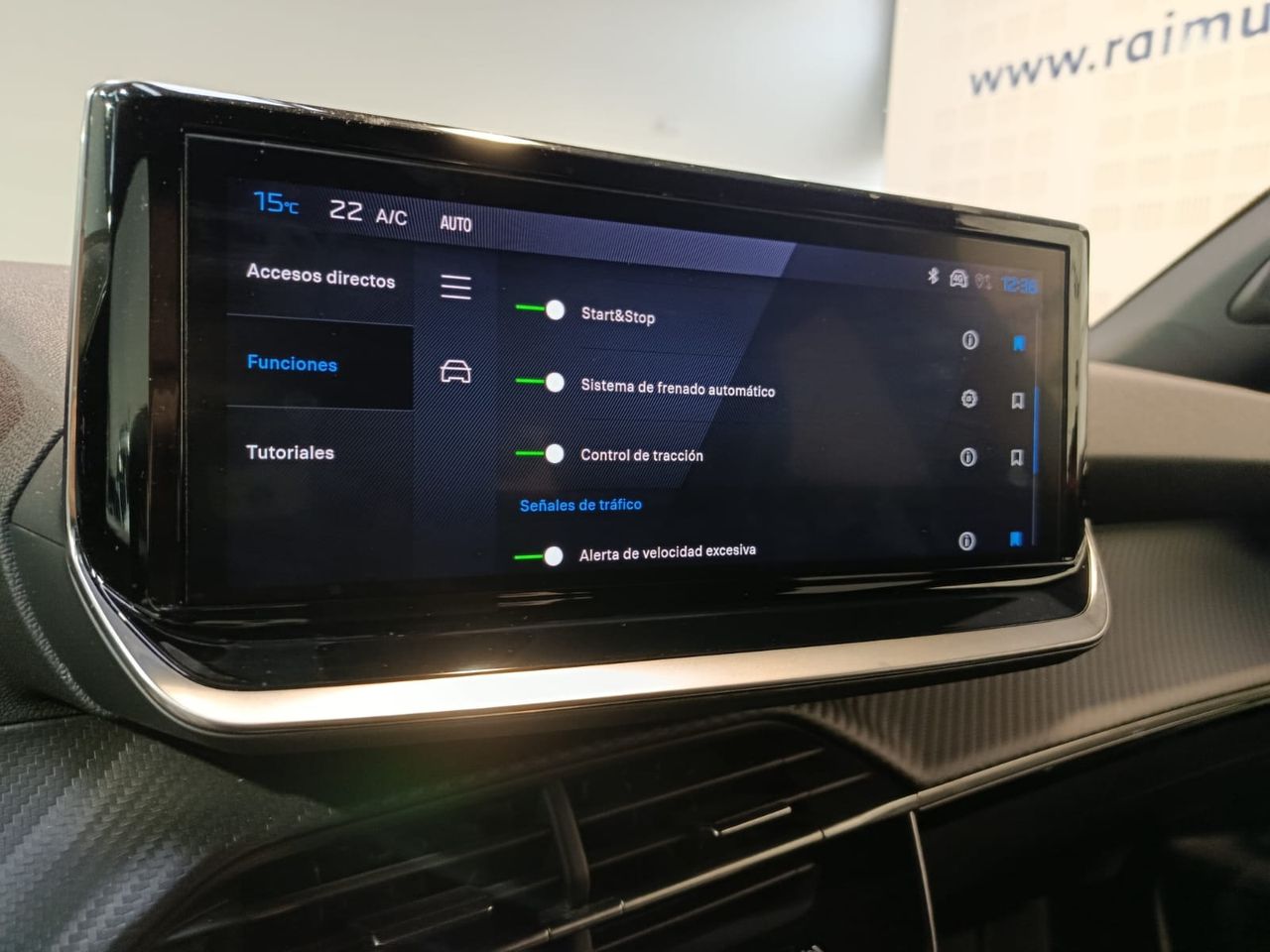 Peugeot 2008 Allure Hybrid 136 e-DCS6 - Foto 2