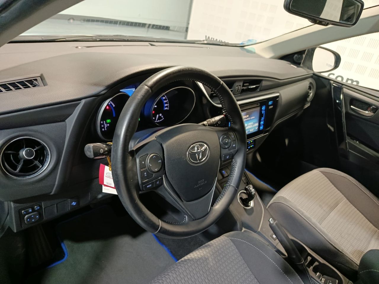 Toyota Auris 140H e-CVT Advance - Foto 2