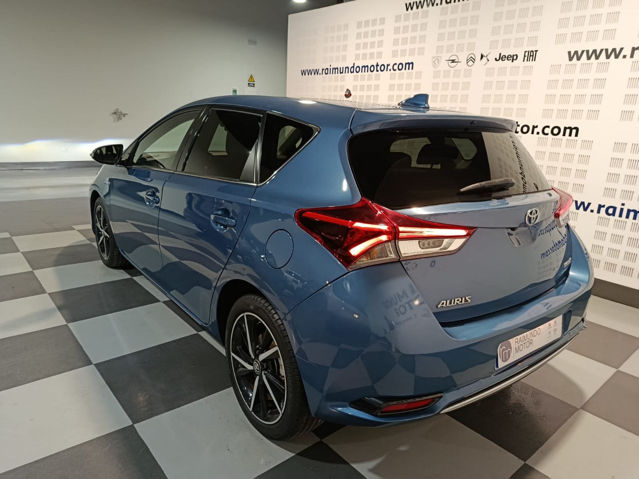 Toyota Auris 140H e-CVT Advance - Foto 2