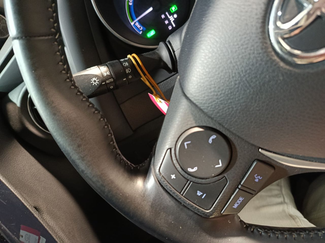 Toyota Auris 140H e-CVT Advance - Foto 2