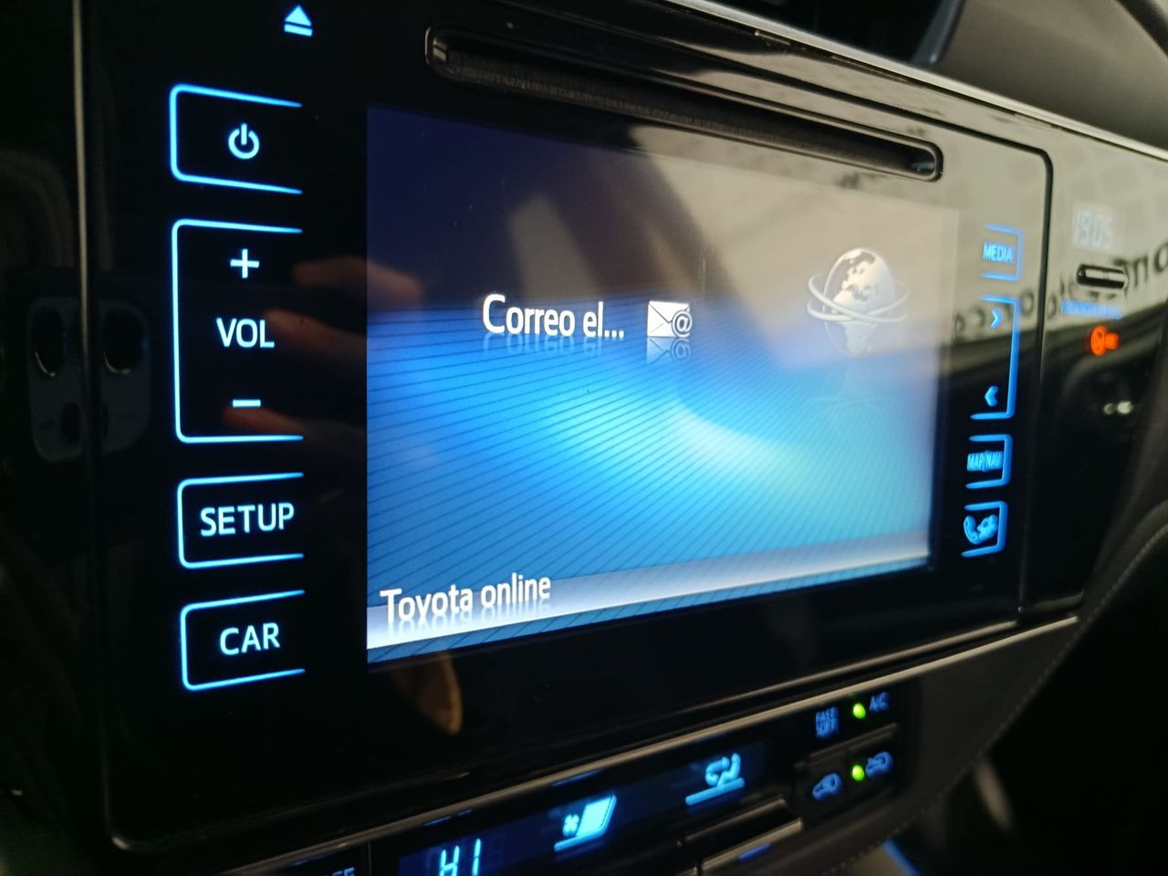 Toyota Auris 140H e-CVT Advance - Foto 2