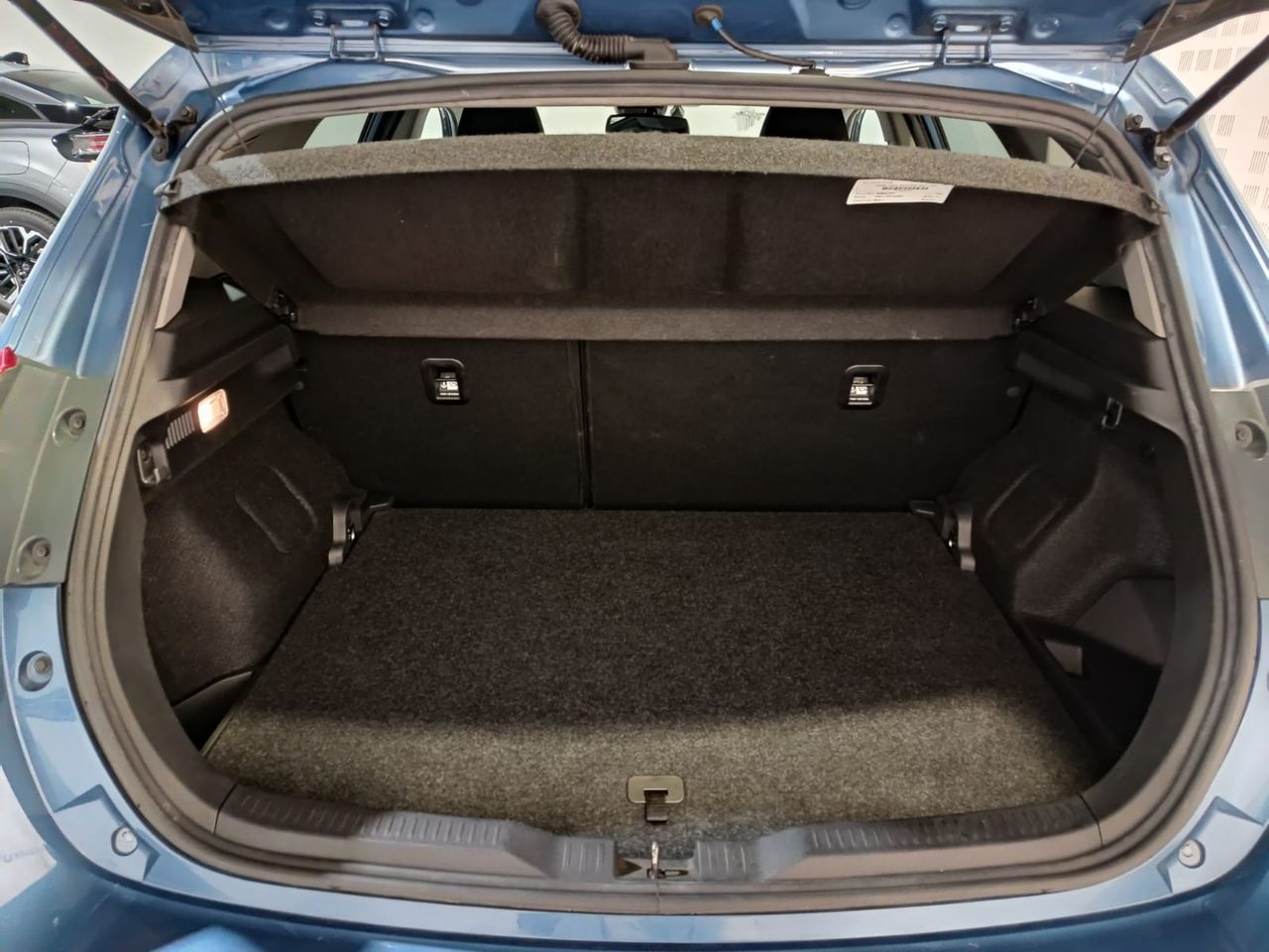 Toyota Auris 140H e-CVT Advance - Foto 2