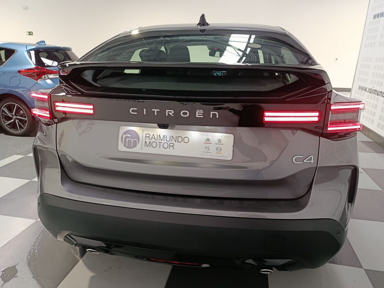 Citroën C4 Hybrid 136 Business Edition - Foto 2