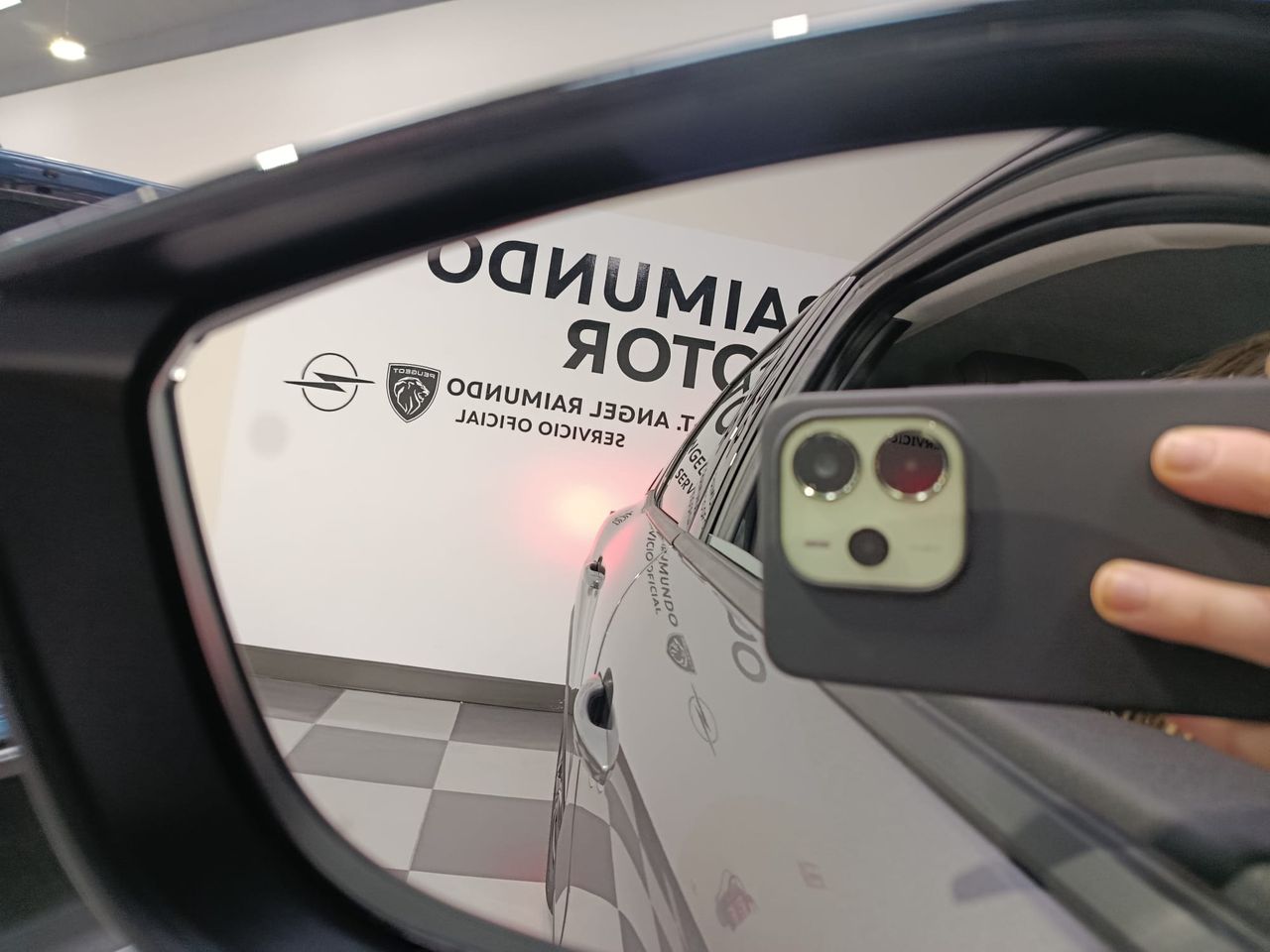 Citroën C4 Hybrid 136 Business Edition - Foto 2