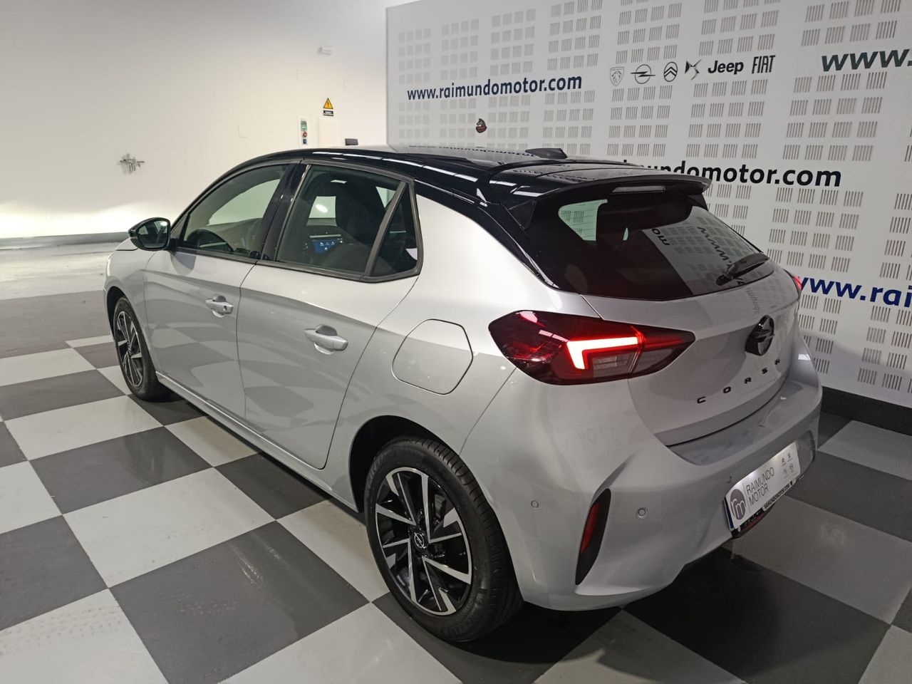 Opel Corsa 1.2T 74 kW (100 CV) GS - Foto 2