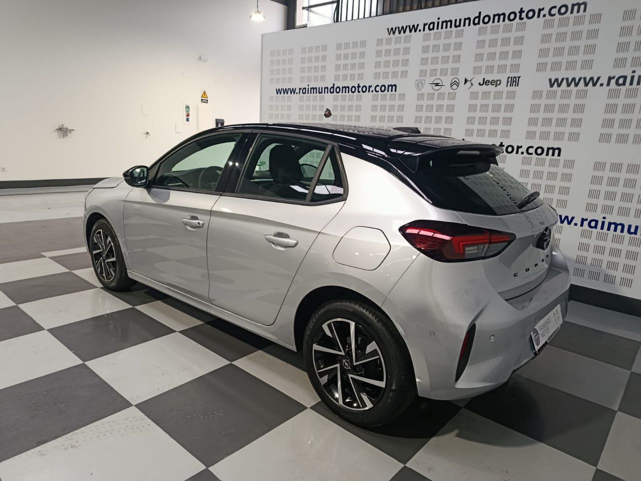 Opel Corsa 1.2T 74 kW (100 CV) GS - Foto 2