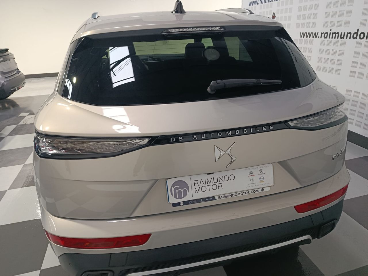 DS DS 7 7 Rivoli BlueHDi 130 Aut. - Foto 2