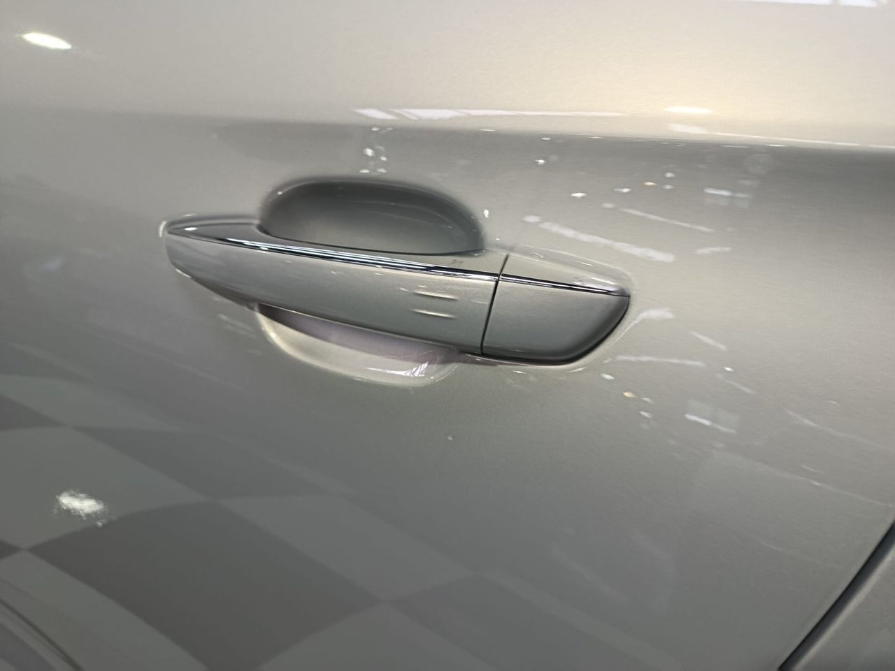 DS DS 7 7 Rivoli BlueHDi 130 Aut. - Foto 2