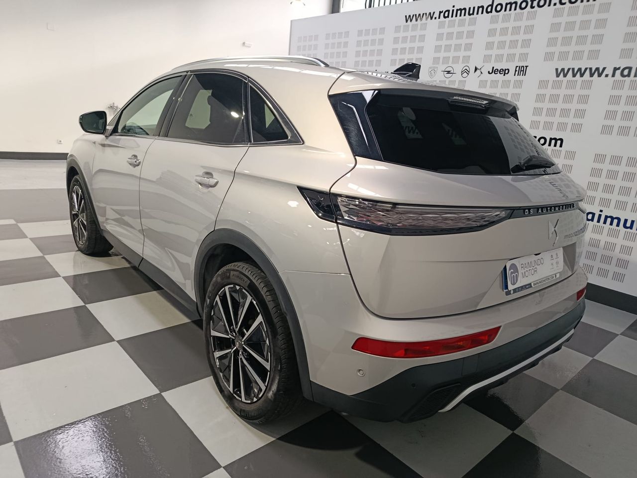 DS DS 7 7 Rivoli BlueHDi 130 Aut. - Foto 2