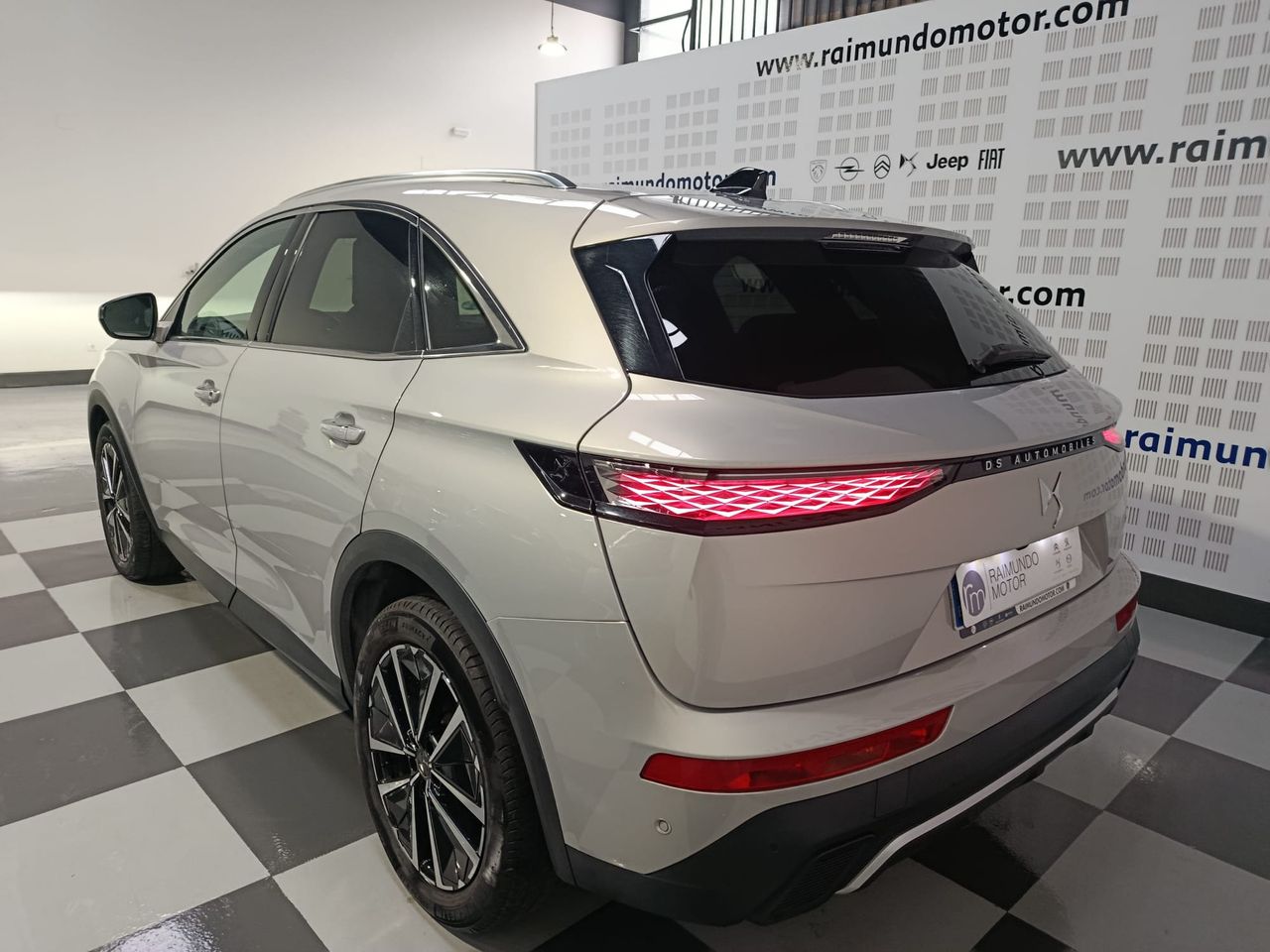 DS DS 7 7 Rivoli BlueHDi 130 Aut. - Foto 2