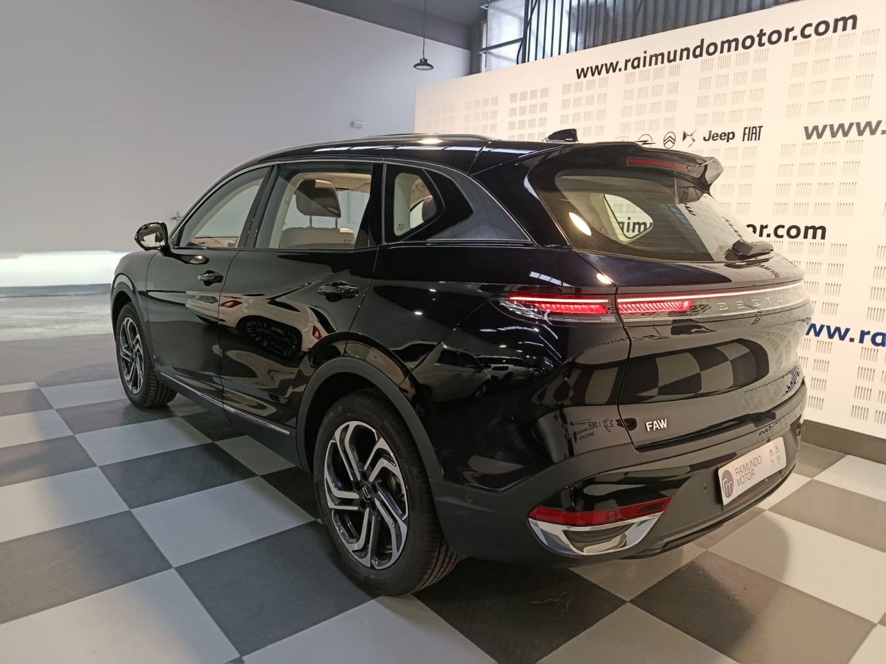 Bestune T90 2.0 250 CV - Foto 2