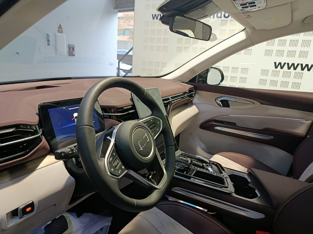 Bestune T90 2.0 250 CV - Foto 2