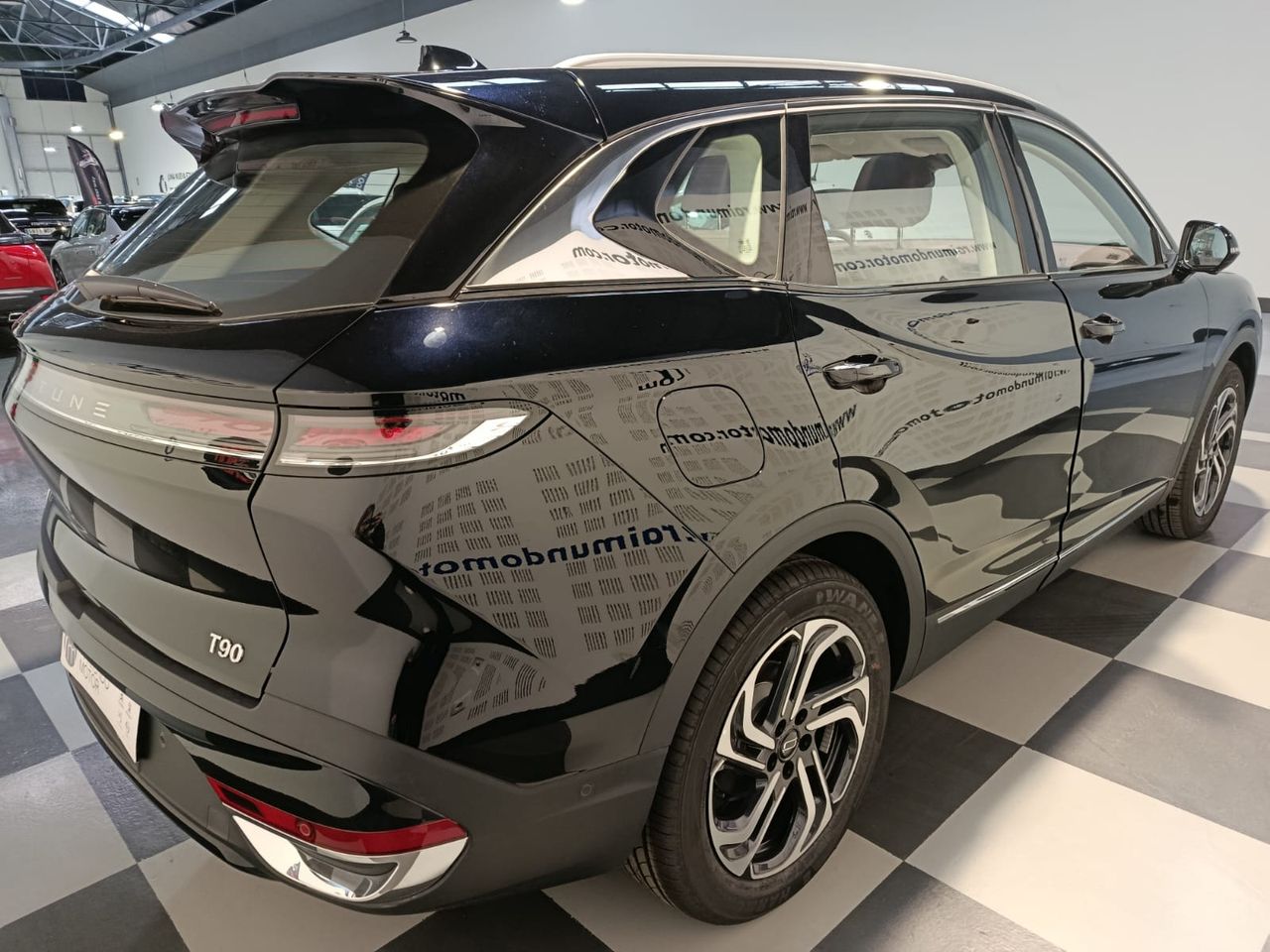 Bestune T90 2.0 250 CV - Foto 2