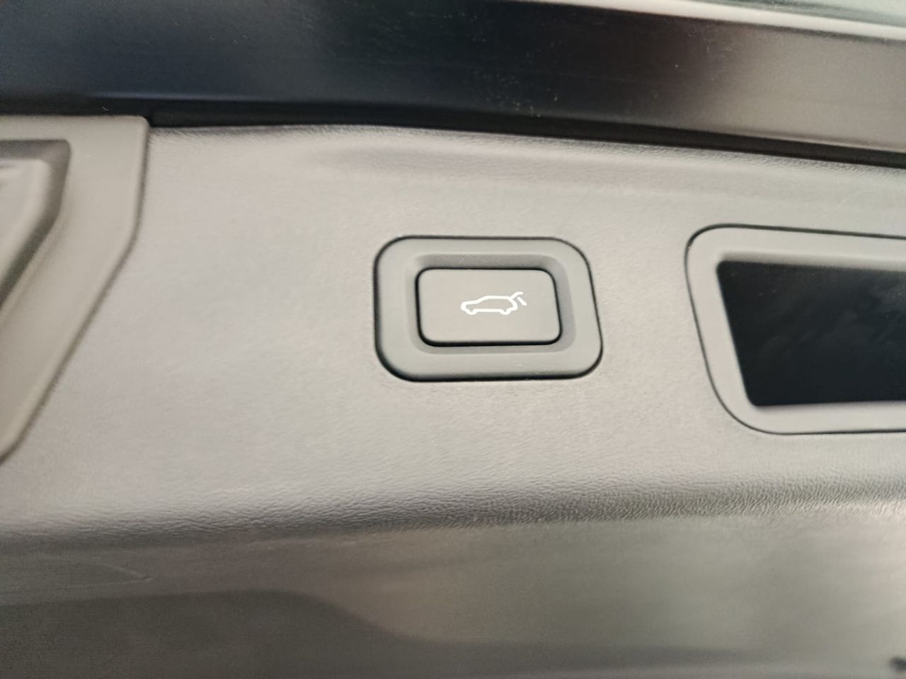 Bestune T90 2.0 250 CV - Foto 2