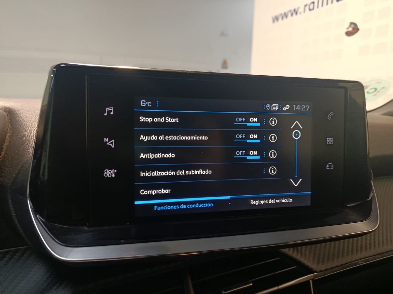 Peugeot 2008 Allure BlueHDi 130 EAT8 - Foto 2