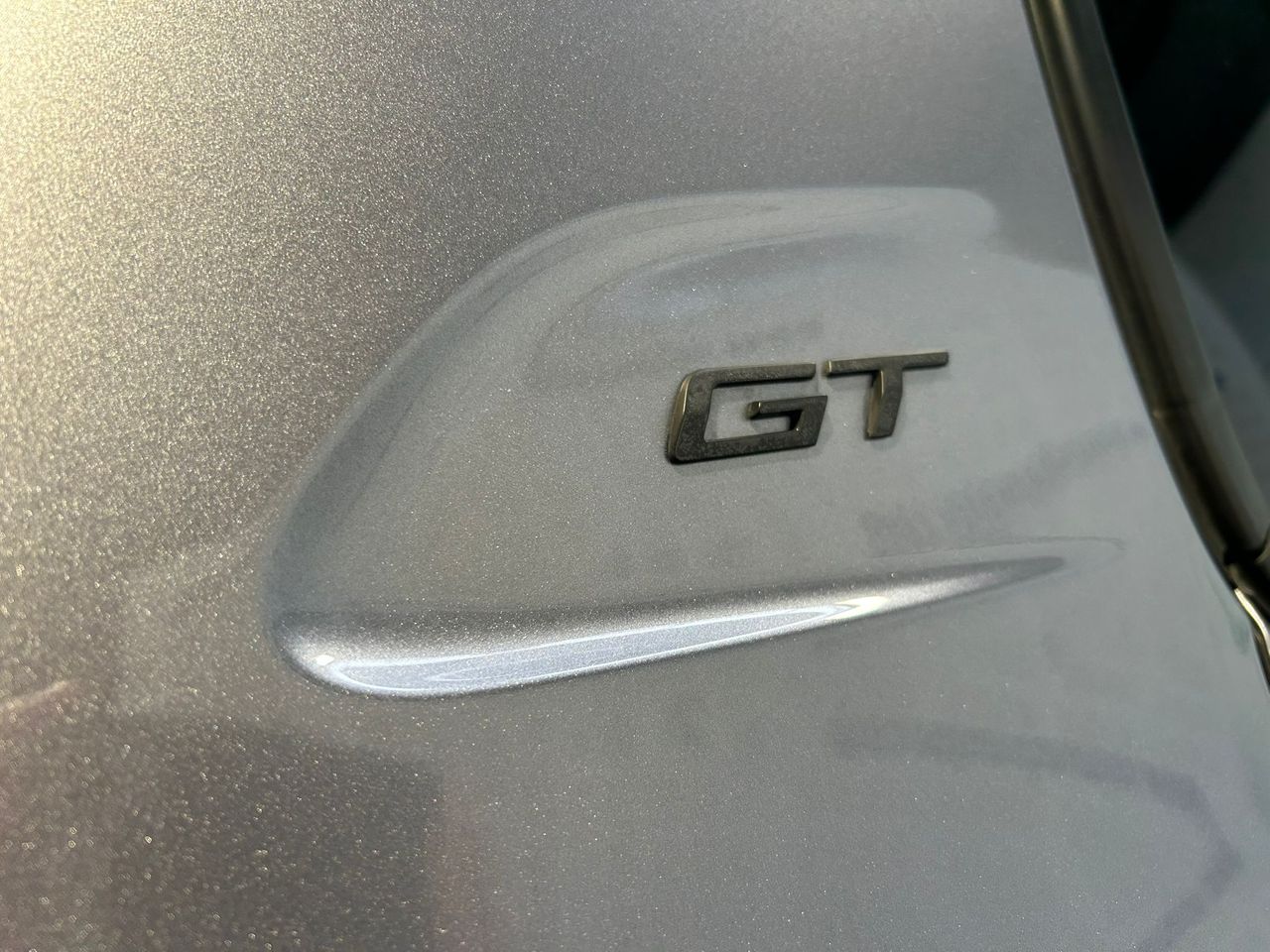 Peugeot 208 HYBRID GT 145CV - Foto 2