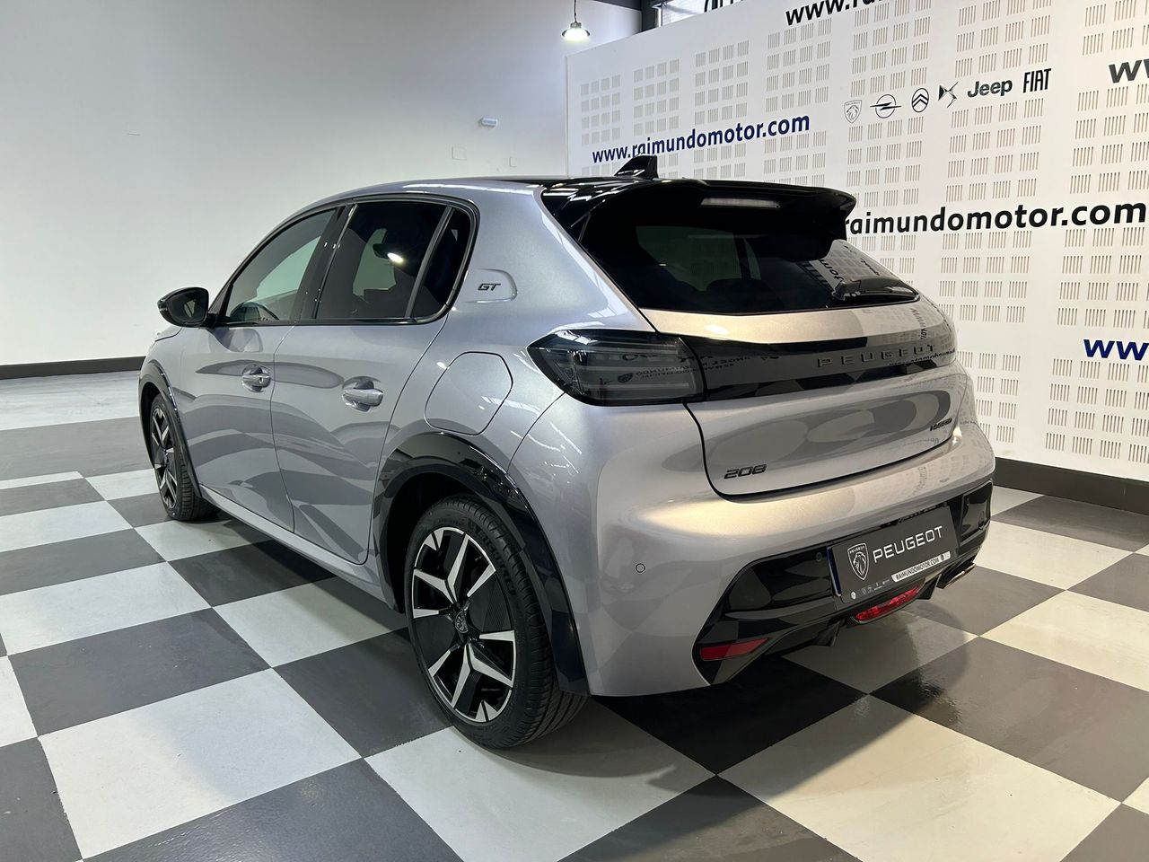 Peugeot 208 HYBRID GT 145CV - Foto 2