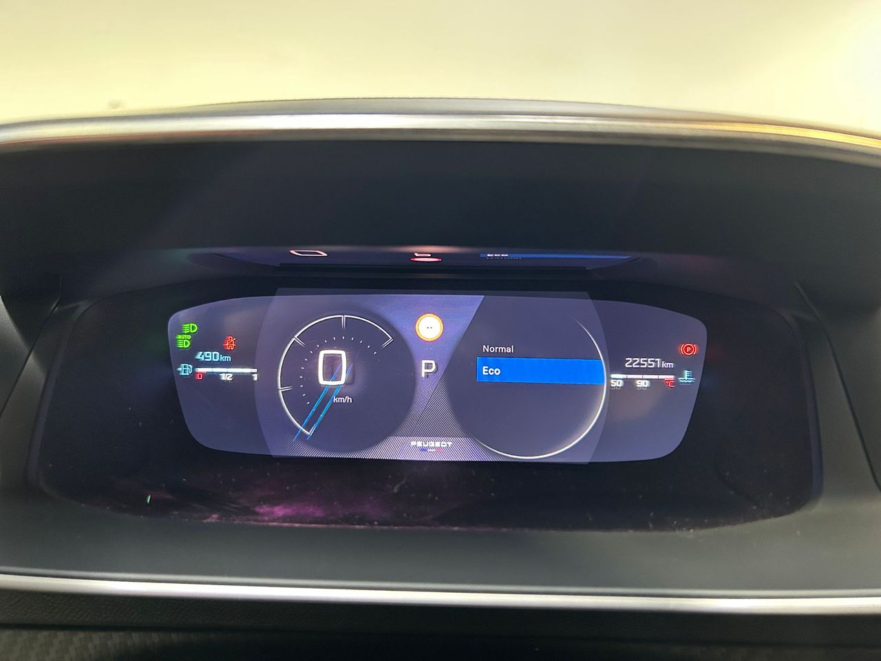 Peugeot 208 HYBRID GT 145CV - Foto 2