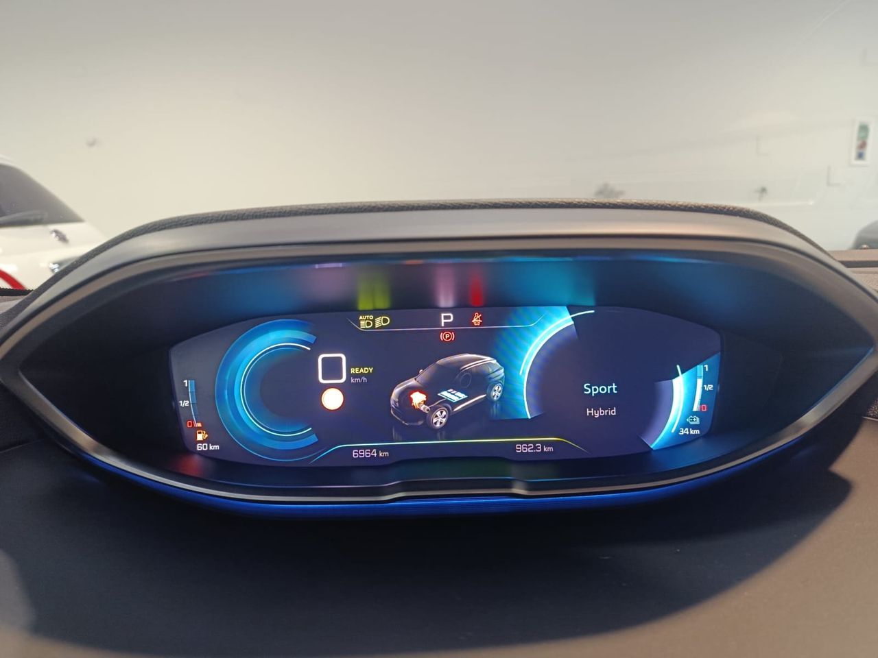 Peugeot 3008 Allure Pack PLUG-IN HYBRID 180 e-EAT8 - Foto 2