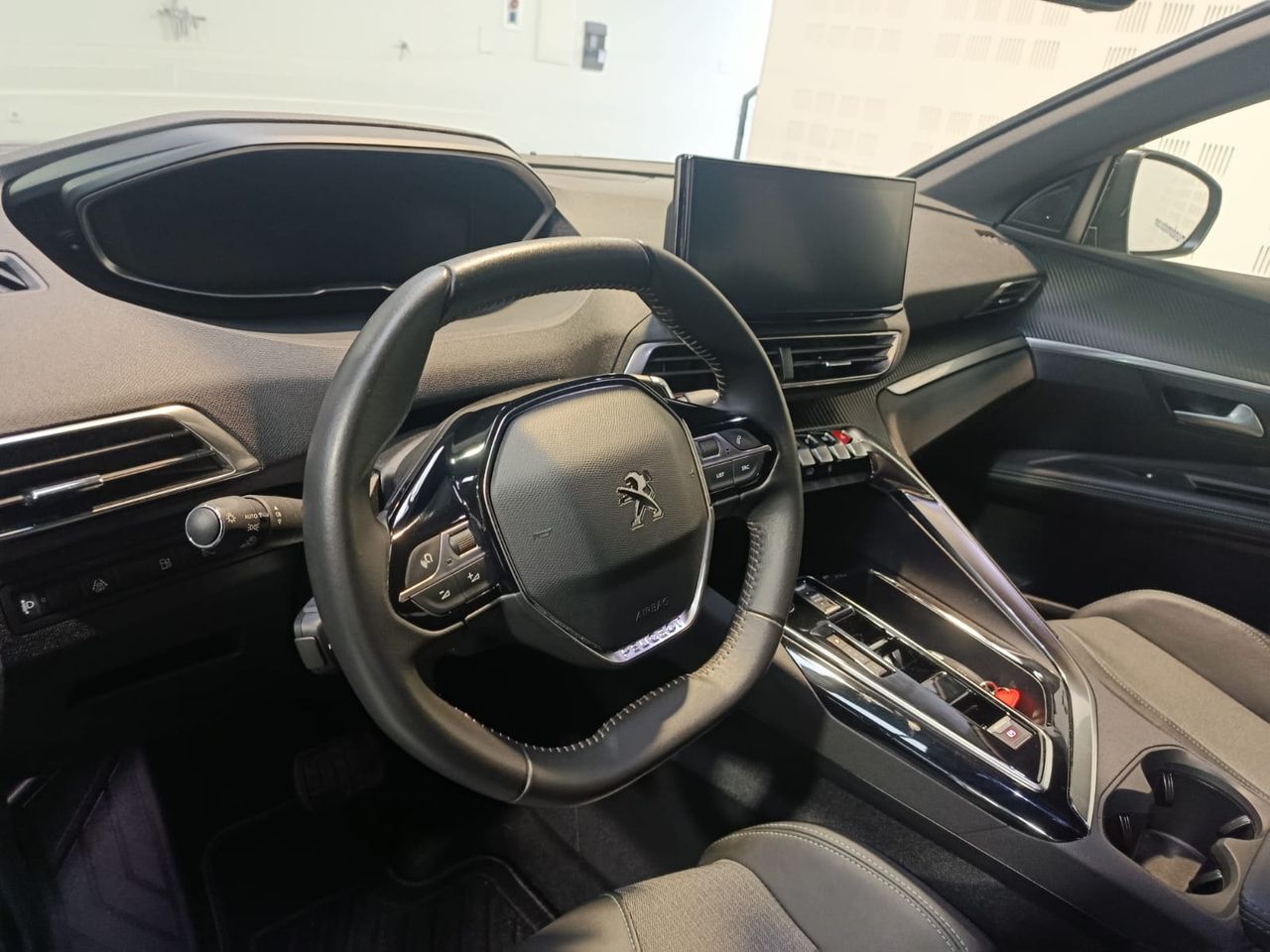 Peugeot 3008 Allure Pack PLUG-IN HYBRID 180 e-EAT8 - Foto 2