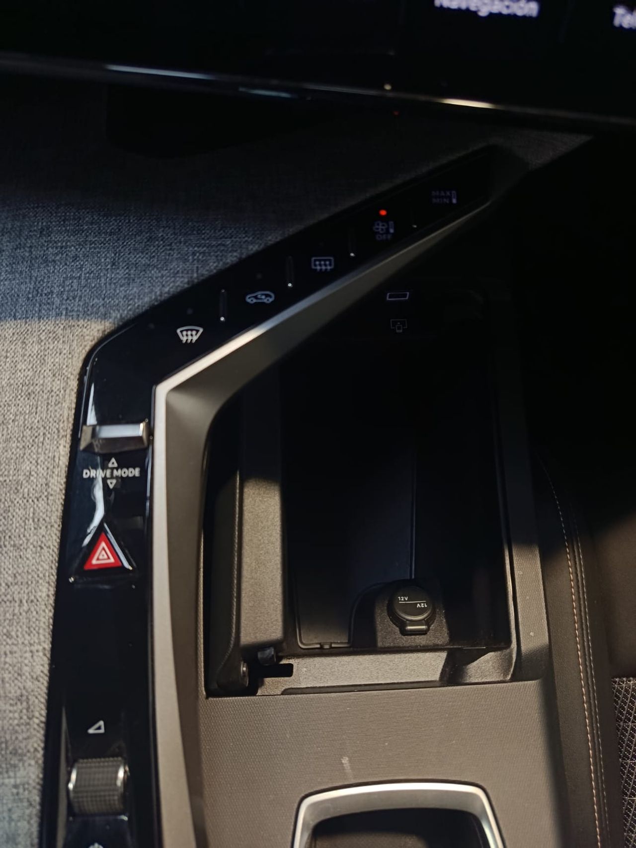 Peugeot 3008 Hybrid 136 e-DCS6 Allure - Foto 2