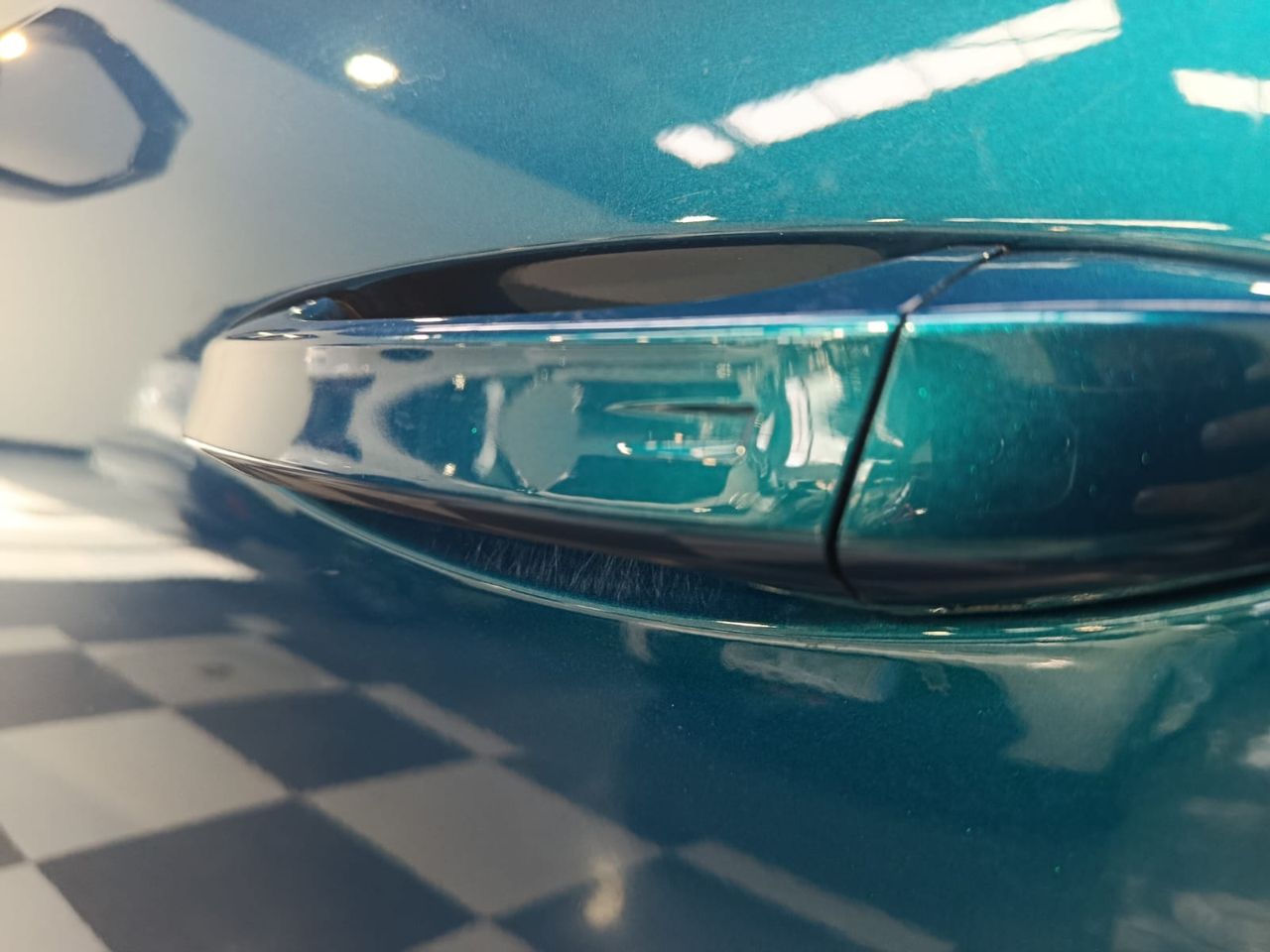 Peugeot 3008 Hybrid 136 e-DCS6 Allure - Foto 2