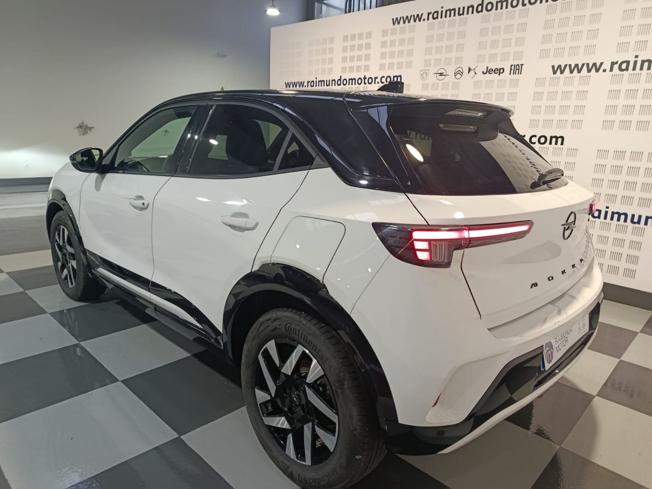 Opel Mokka GS 1.2T XHT HYBRID 145CV - Foto 2