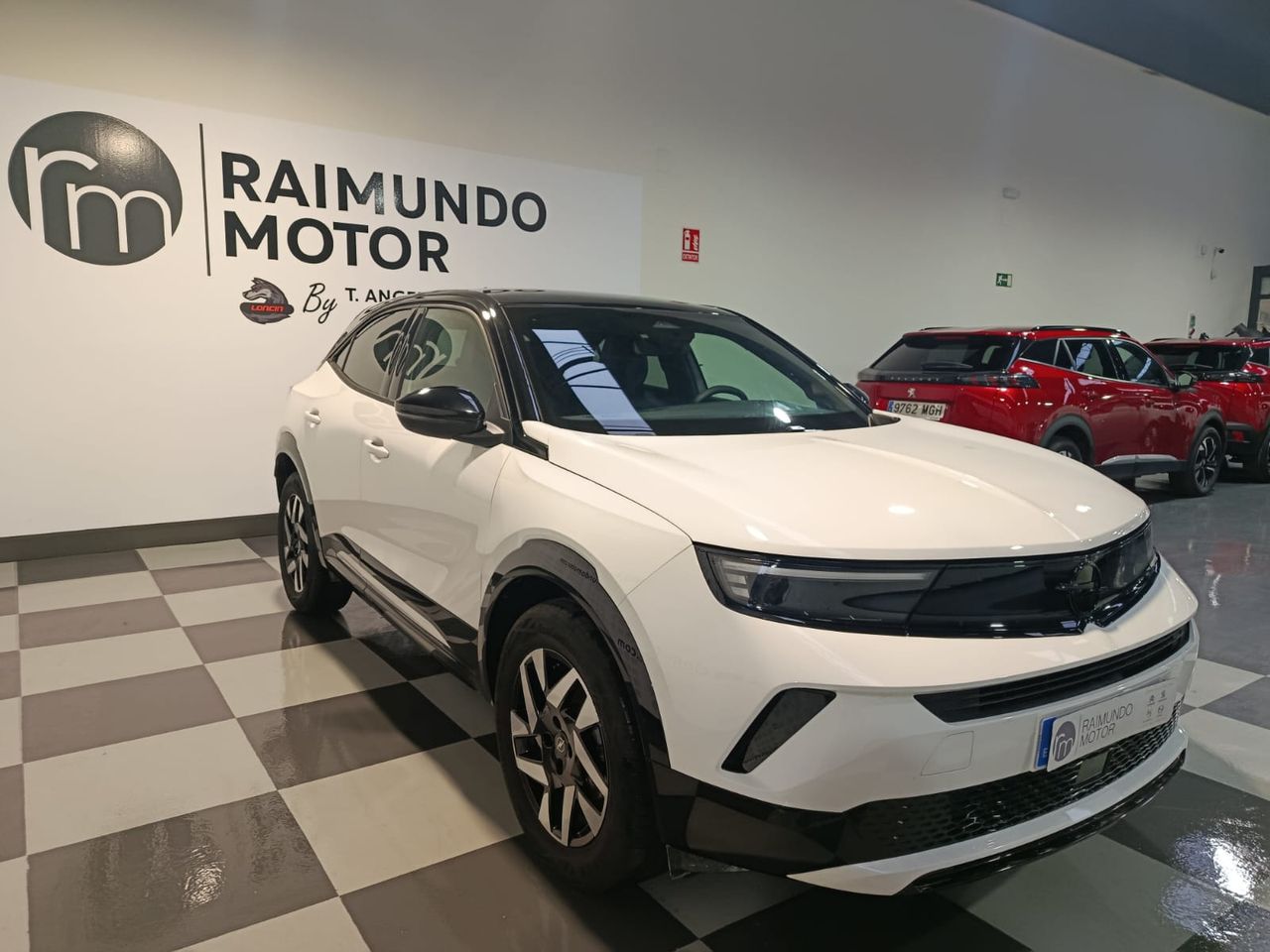 Opel Mokka GS 1.2T XHT HYBRID 145CV - Foto 2