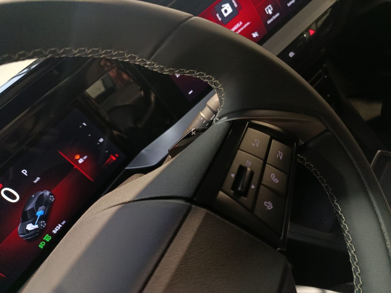 Opel Mokka GS 1.2T XHT HYBRID 145CV - Foto 2