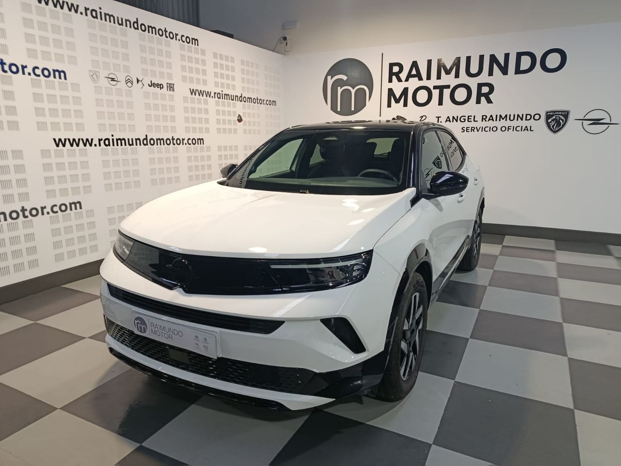 Opel Mokka GS 1.2T XHT HYBRID 145CV - Foto 2