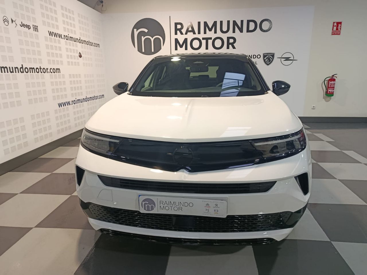 Opel Mokka GS 1.2T XHT HYBRID 145CV - Foto 2