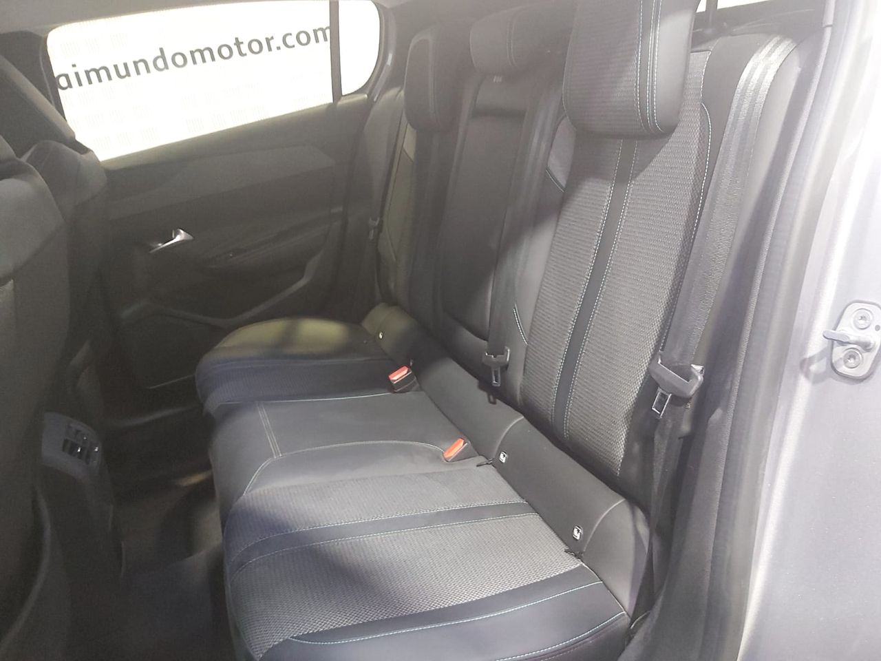 Peugeot 308 ALLURE BLUEHDI 130 CV EAT8 - Foto 2