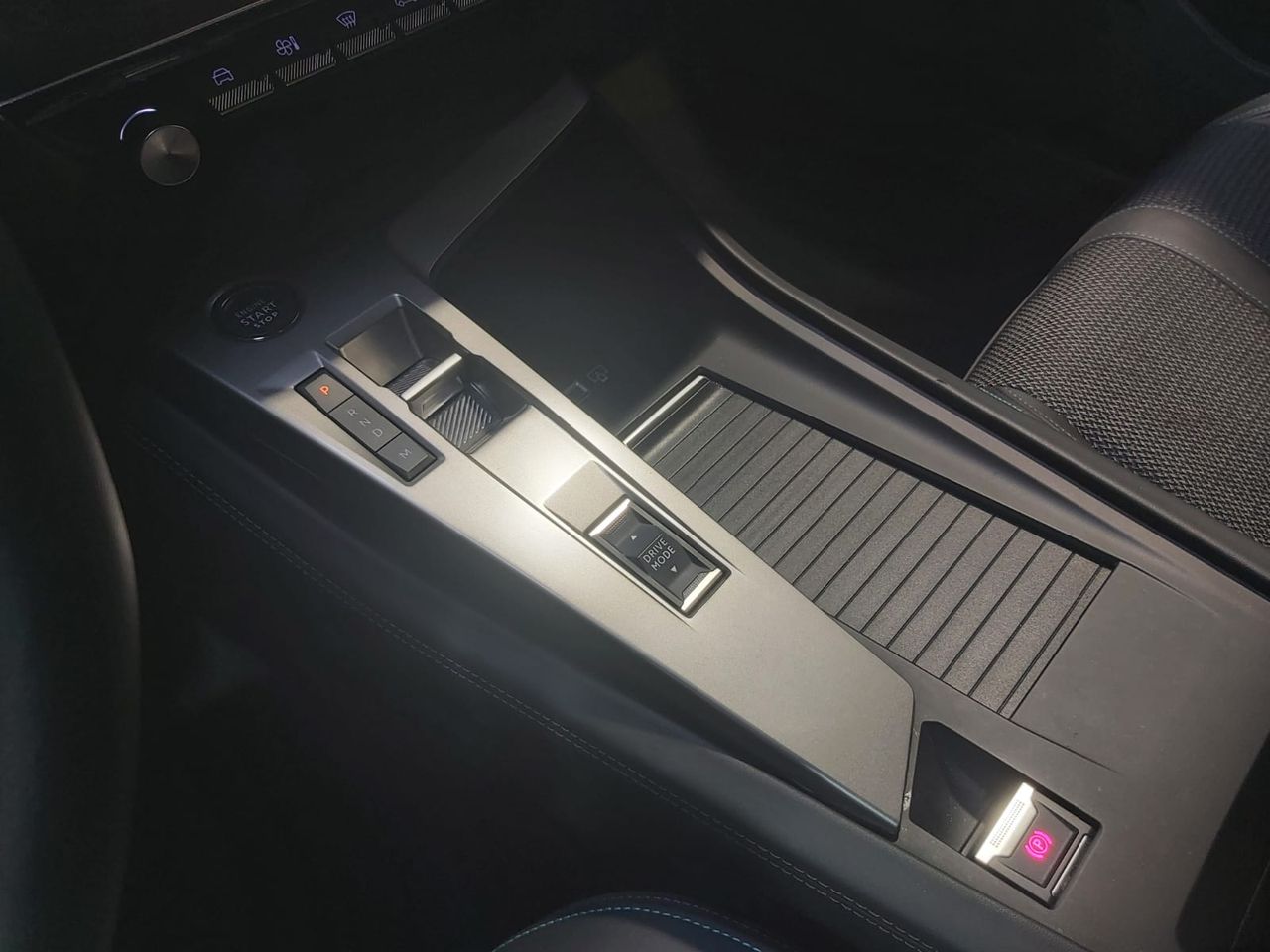 Peugeot 308 ALLURE BLUEHDI 130 CV EAT8 - Foto 2