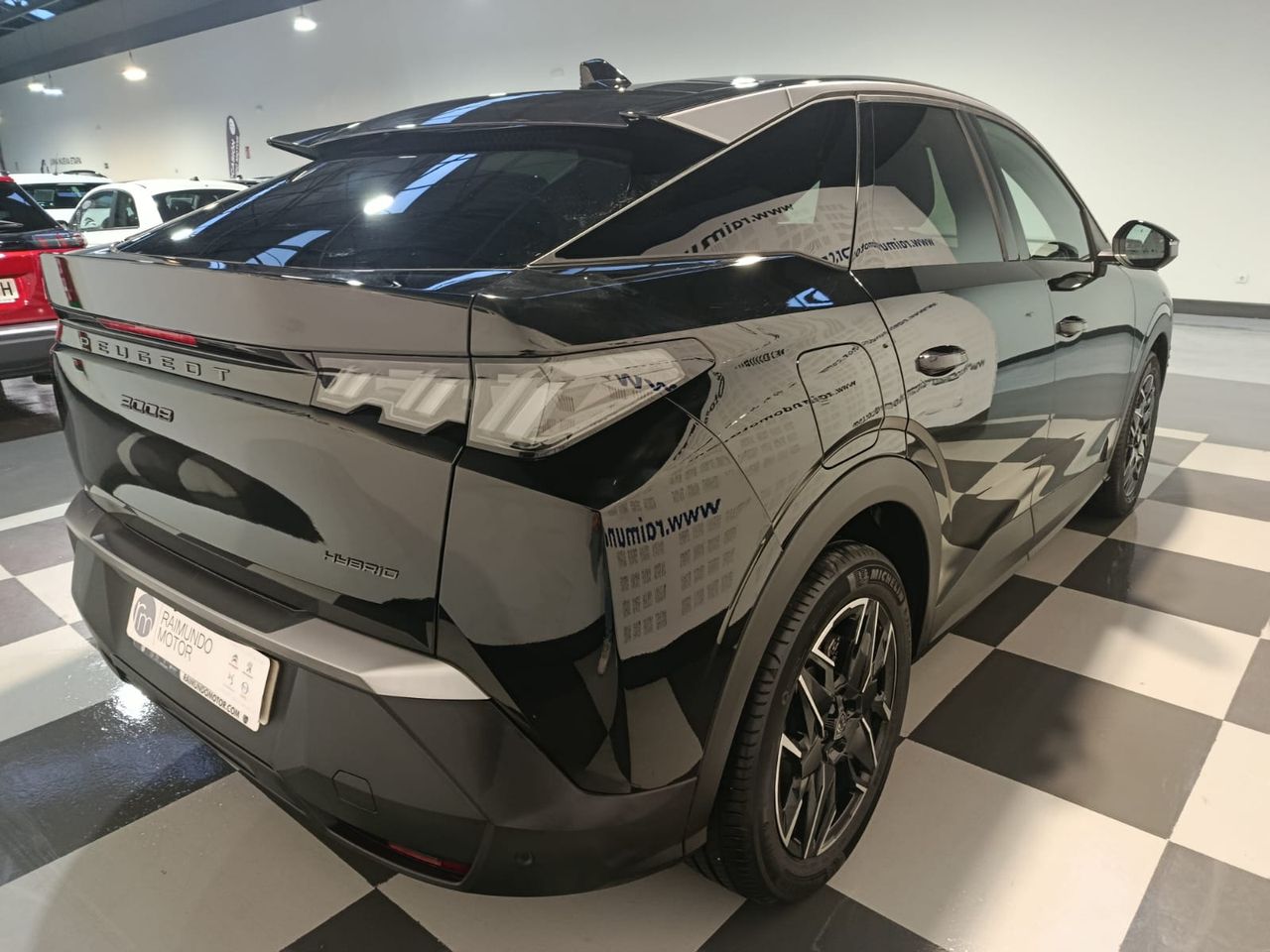 Peugeot 3008 Hybrid ALLURE 1.2T 145 CV - Foto 2