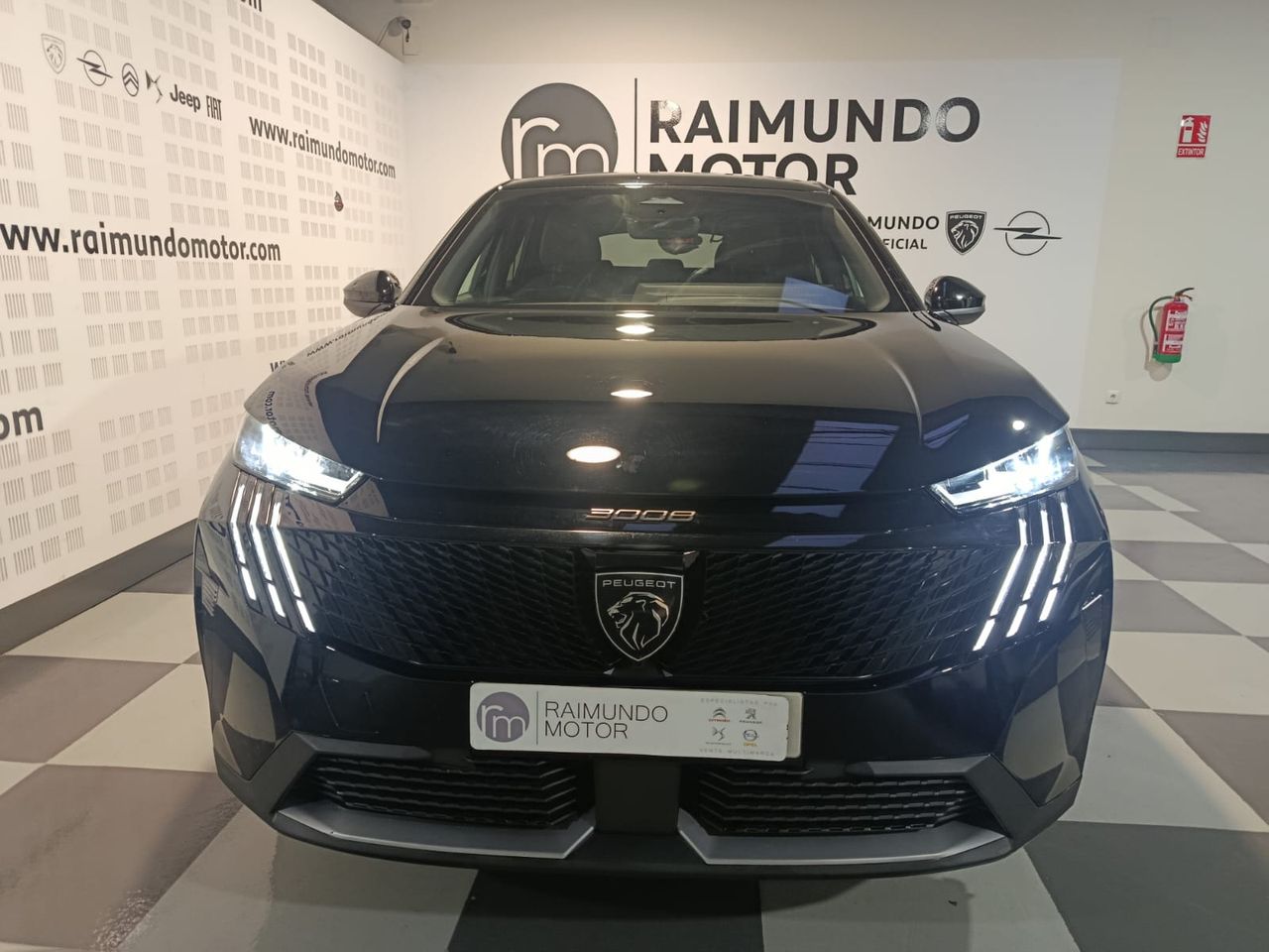 Peugeot 3008 Hybrid ALLURE 1.2T 145 CV - Foto 2