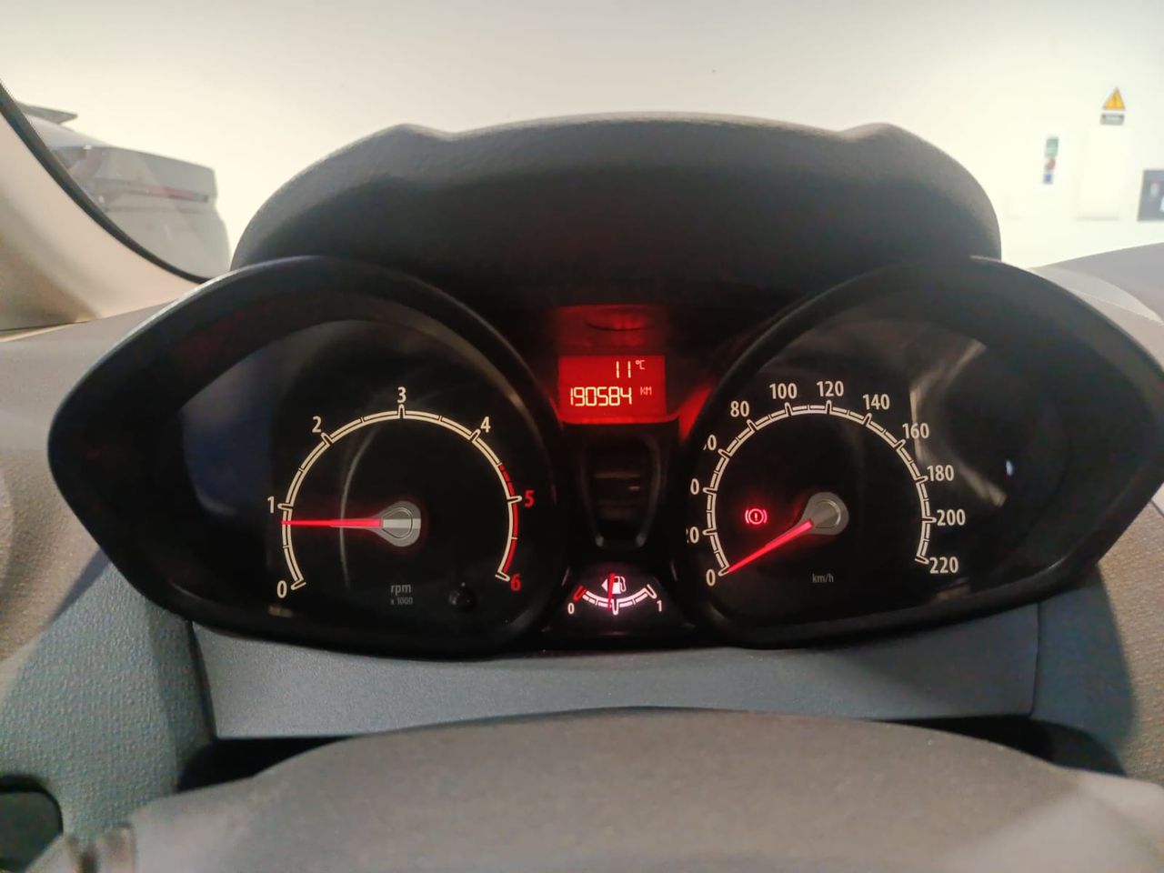 Ford Fiesta 5p Trend 1.4 TDCi 68 CV - Foto 2