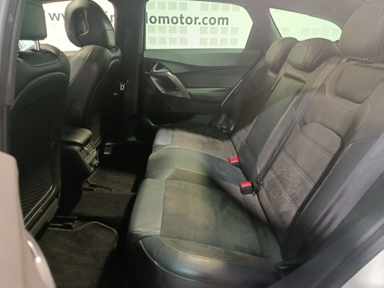 DS DS 5 5 BlueHDi 180 S&S EAT6 Style - Foto 2