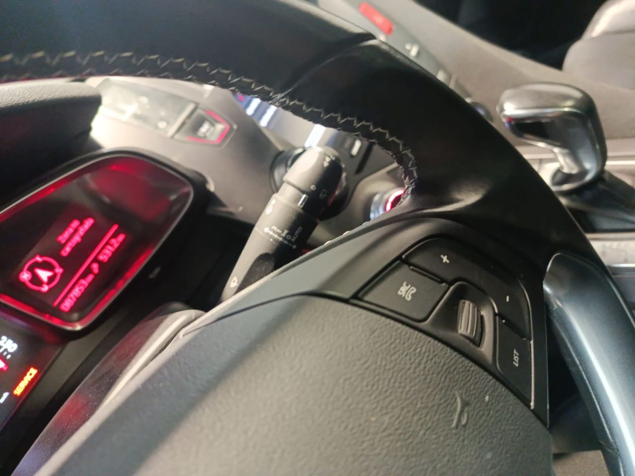 DS DS 5 5 BlueHDi 180 S&S EAT6 Style - Foto 2