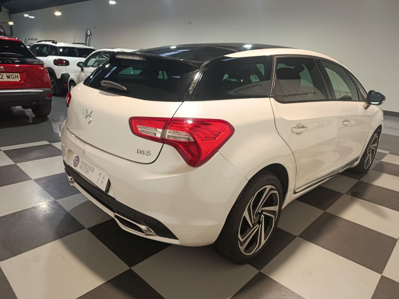 DS DS 5 5 BlueHDi 180 S&S EAT6 Style - Foto 2